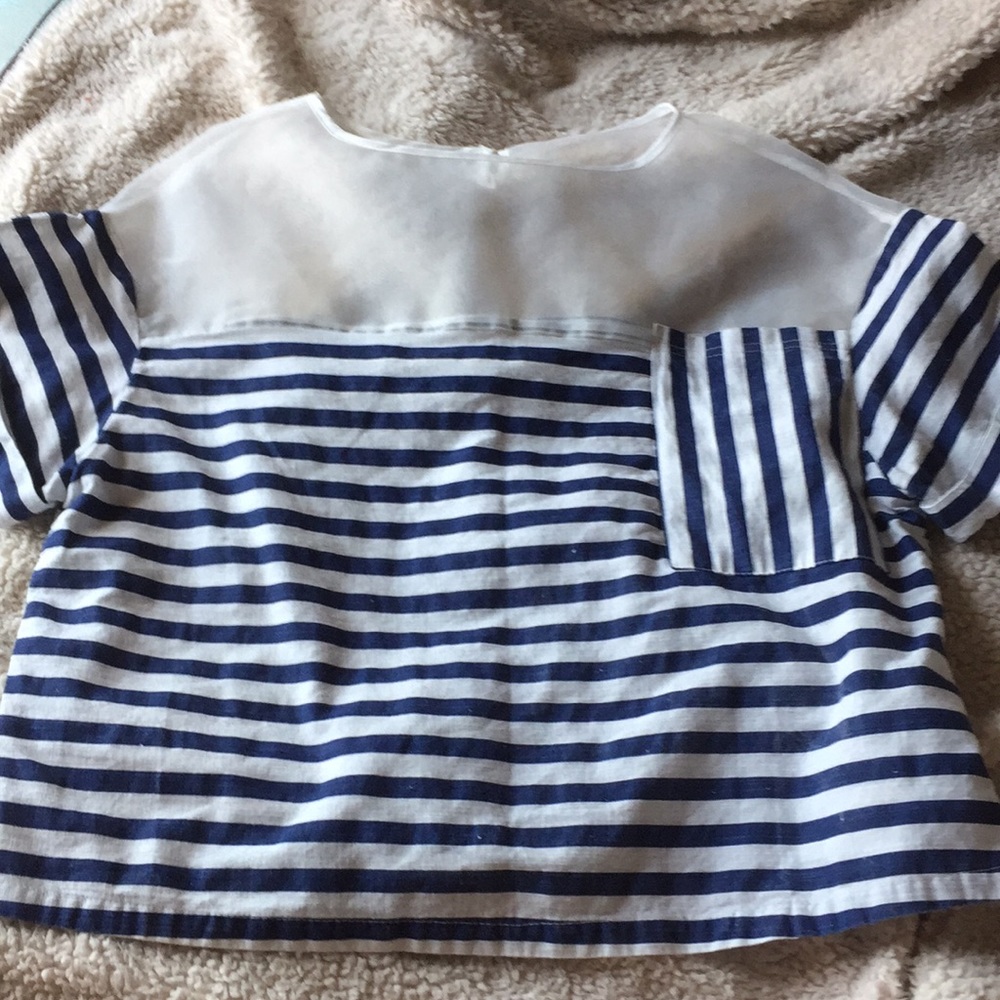 blue and white striped cropped tee